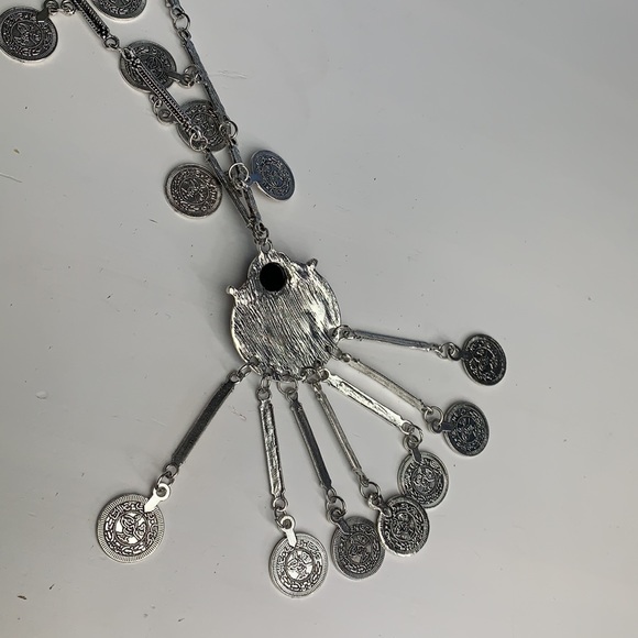 Boho Vintage Style Silver Tone Coin Necklace - Picture 9 of 9